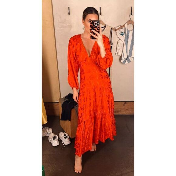 NWT Farm Rio Long-Sleeve V-Neck Jacquard Maxi Dress NEW Size Large Satin - Picture 8 of 8